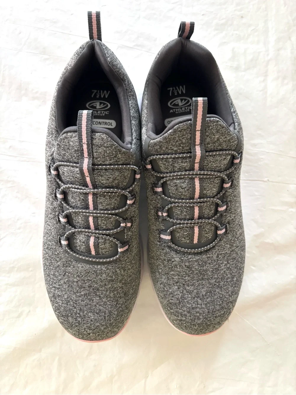 NWOT Athletic Works Gray Bungee Slip on Sneakers with Pink Accents SZ 7.5